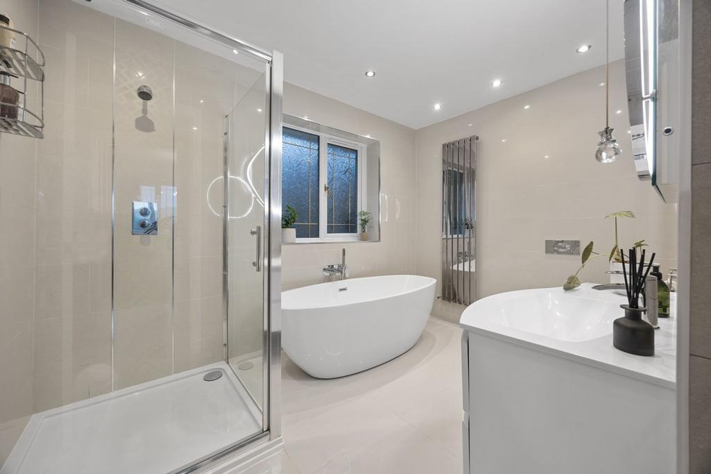 Family bathroom