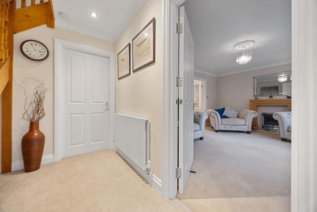 HALLWAY to LOUNGE