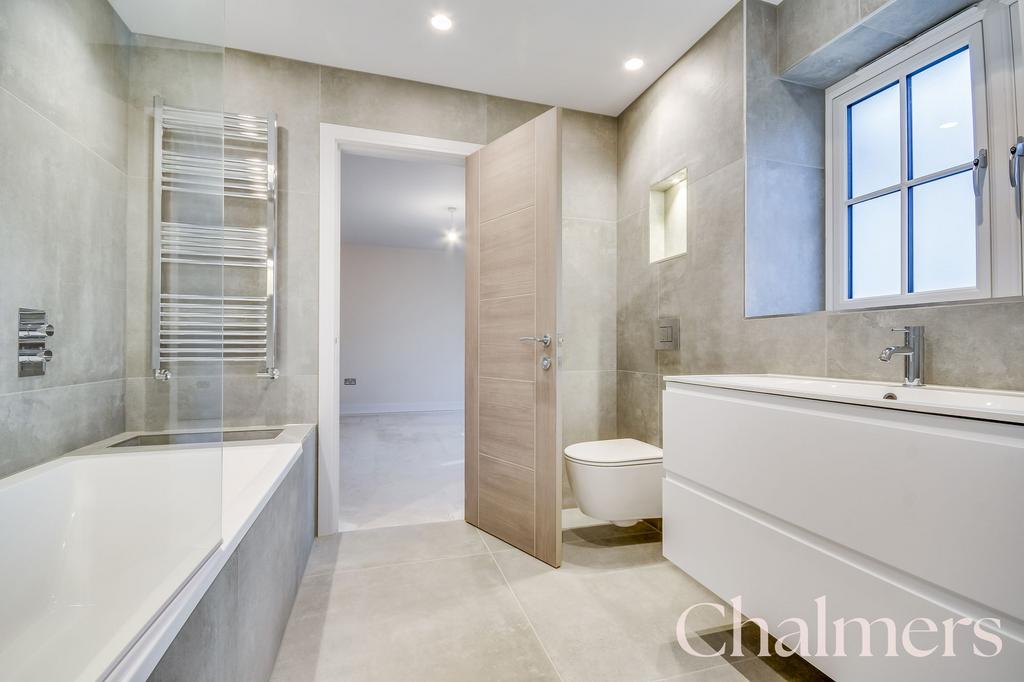 Jack & Jill Ensuite