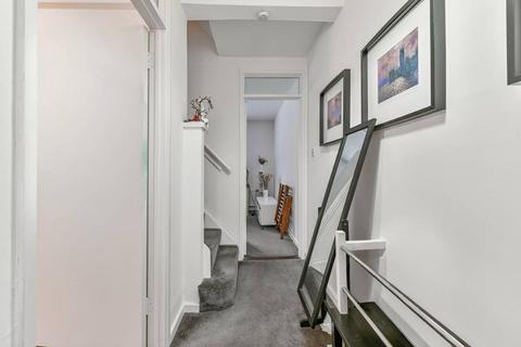 undefined, Treaty Street, Islington, London, N1