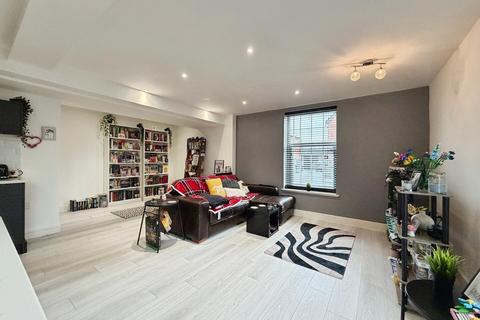 2 bedroom flat for sale, Major Close, Folkestone
