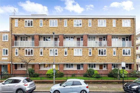 3 bedroom apartment to rent, Trott Street, London, SW11