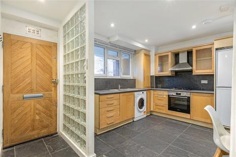 3 bedroom apartment to rent, Trott Street, London, SW11