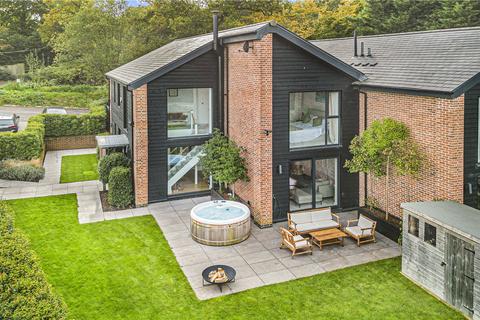 4 bedroom semi-detached house for sale, The Ridings, Ponsbourne Manor, Newgate Street, SG13