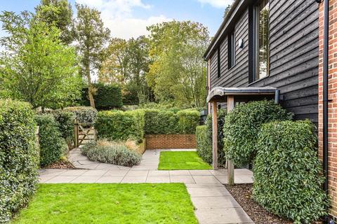 4 bedroom semi-detached house for sale, The Ridings, Ponsbourne Manor, Newgate Street, SG13