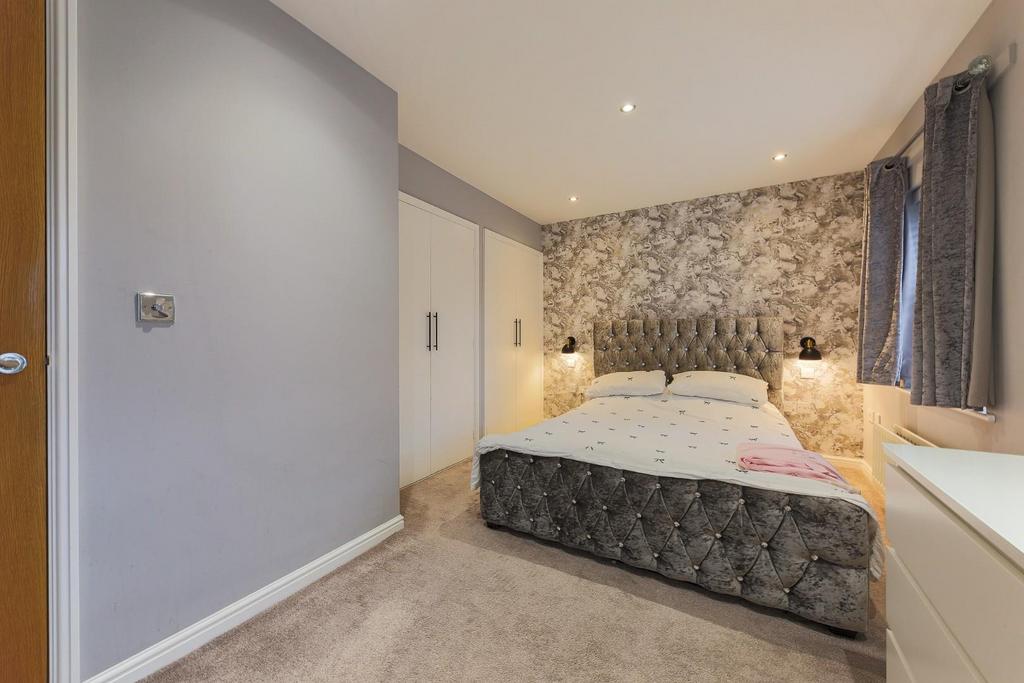 Bedroom.jpg