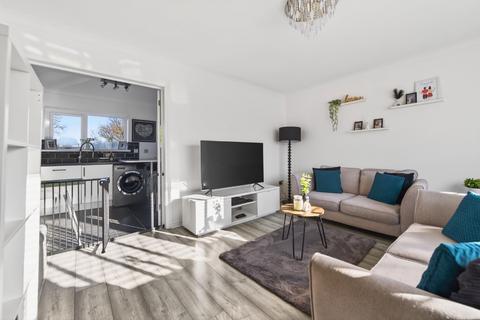 undefined, Instow Place, Llanrumney CF3