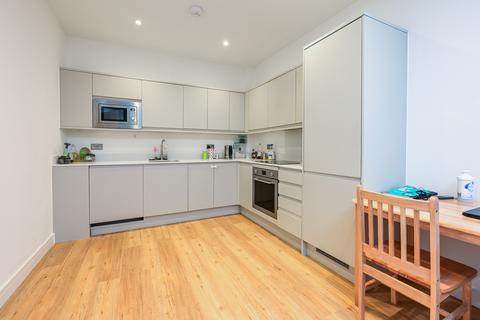 undefined, Farnborough Road, Farnborough, GU14
