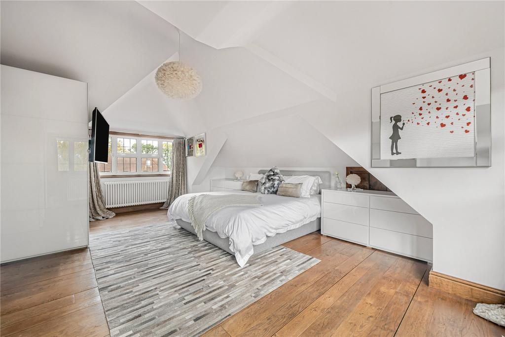 Principal Bedroom