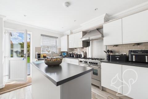 5 bedroom townhouse for sale, Woodlands Park Drive, Dunmow CM6