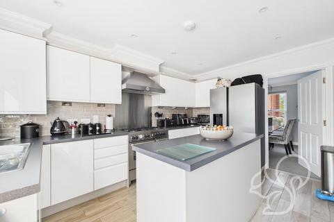 5 bedroom townhouse for sale, Woodlands Park Drive, Dunmow CM6