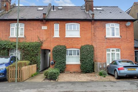 3 bedroom terraced house for sale, Coverts Road, Claygate, KT10