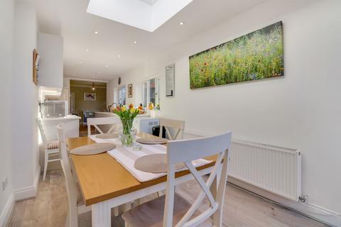 3 bedroom terraced house for sale, Coverts Road, Claygate, KT10