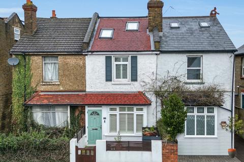 3 bedroom terraced house for sale, Hurst Road, West Molesey, KT8