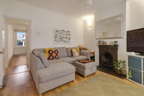 3 bedroom terraced house for sale, Hurst Road, West Molesey, KT8