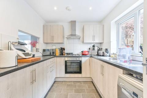 undefined, Whitton Avenue East, Sudbury, Greenford, UB6