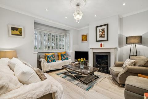 4 bedroom semi-detached house to rent, Leconfield Avenue, London, SW13