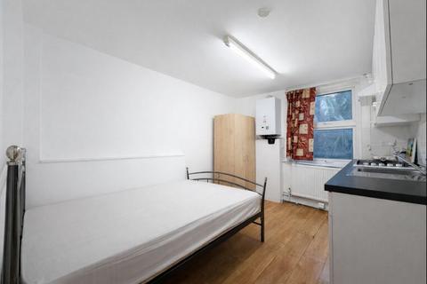 undefined, 34 Mount Plasant Lane, Hackney E5