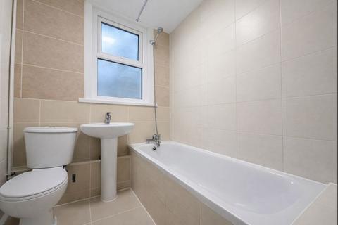 undefined, 34 Mount Plasant Lane, Hackney E5