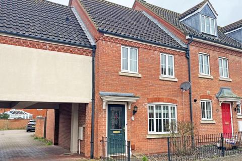 3 bedroom terraced house for sale, Thorn Road, Peterborough PE7
