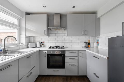 undefined, Nursery Gardens, Staines-upon-Thames, Surrey, TW18