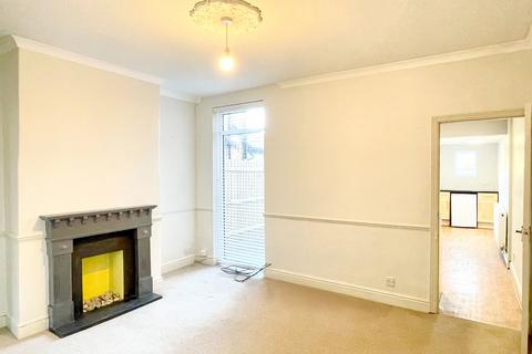 2 bedroom terraced house to rent, Newcombe Street, Market Harborough LE16