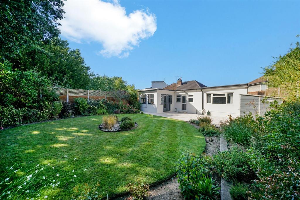 15 Morley Crescent - Vl Nyly E90 M6 ZLs NN5 CGN.jpg