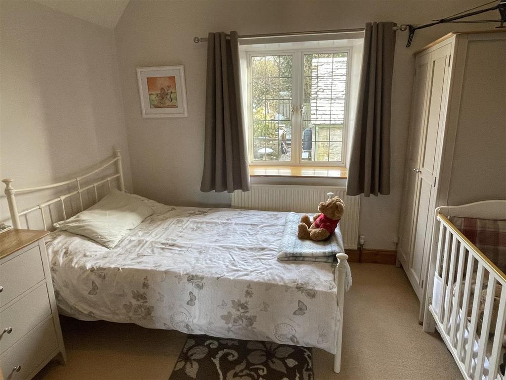 Bedroom 3.JPG