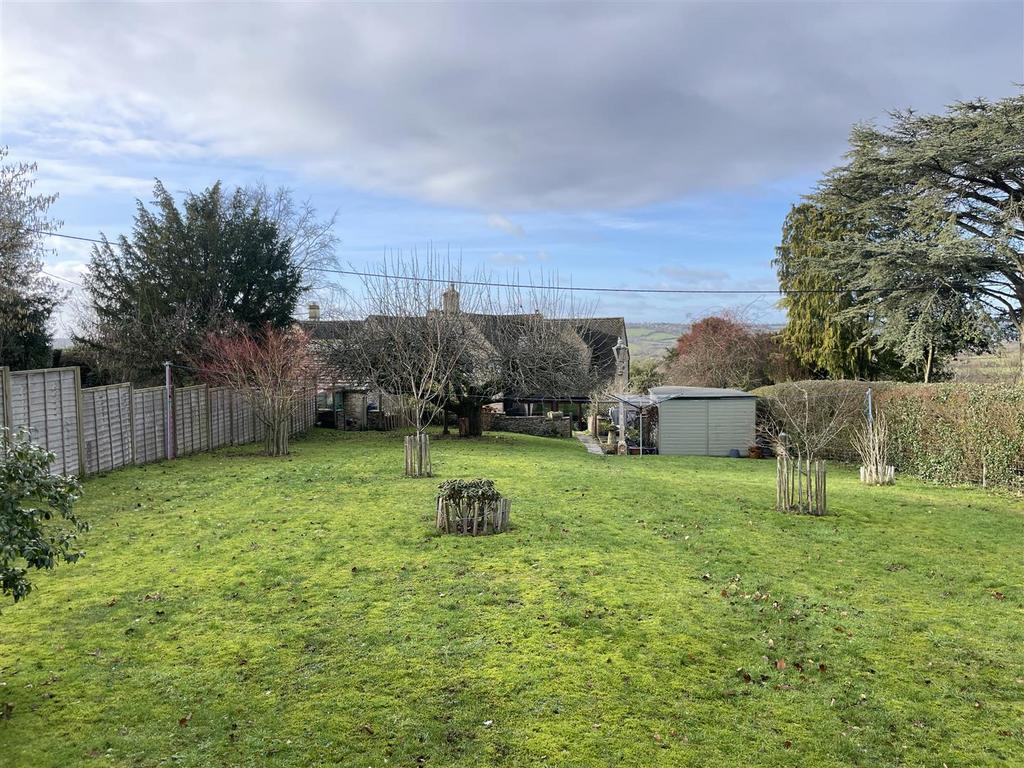 Garden and back to house.JPG