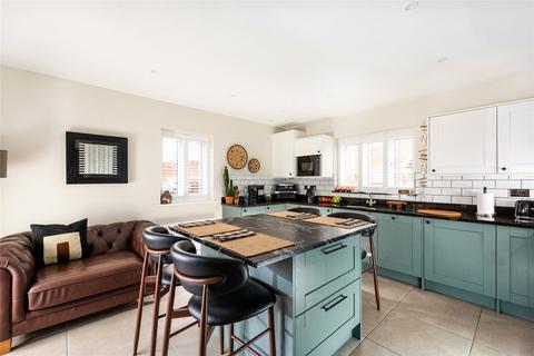 4 bedroom detached house for sale, Tew Road, Roade, Northamptonshire, NN7