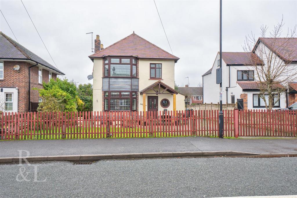 34 Station Road (2).jpg