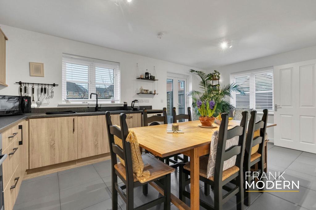 Kitchen / Diner