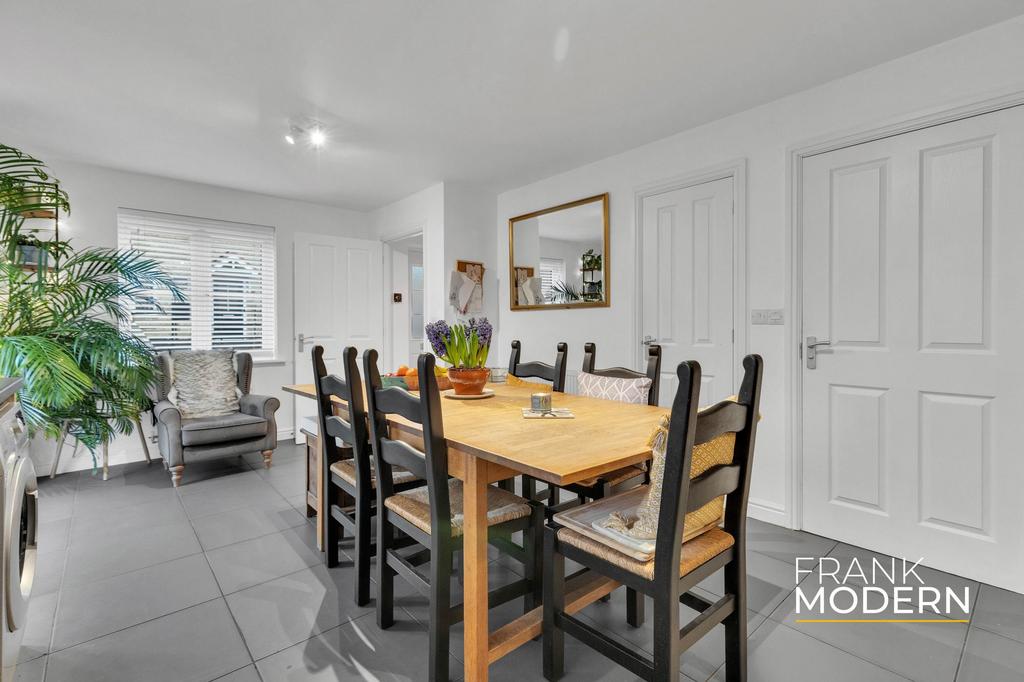 Kitchen / Diner