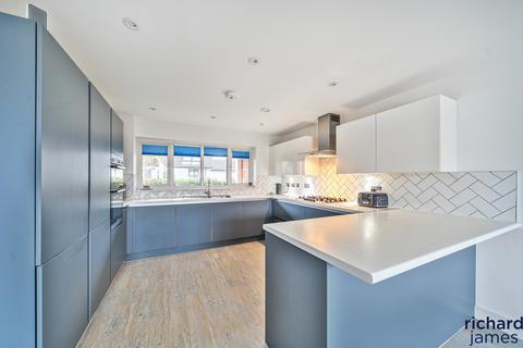 4 bedroom detached house for sale, Rackham Close, Swindon, SN25