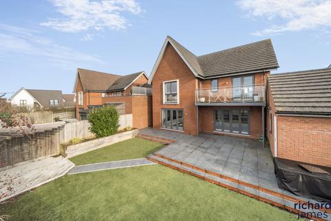 4 bedroom detached house for sale, Rackham Close, Swindon, SN25