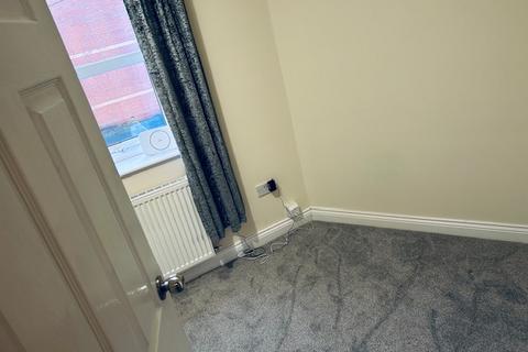 3 bedroom terraced house to rent, Horsley Close, Craghead DH9