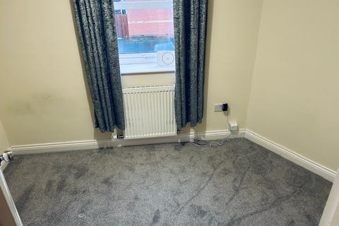 3 bedroom terraced house to rent, Horsley Close, Craghead DH9