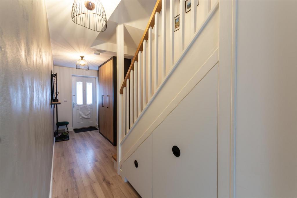 Hallway.jpg