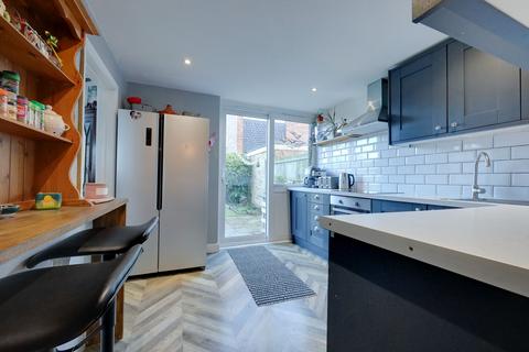 3 bedroom semi-detached house for sale, The Spinney, Burgess Hill, RH15