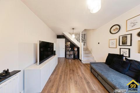 2 bedroom terraced house for sale, Wilsley Pound, Milton Keynes, MK7