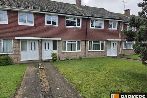 3 bedroom terraced house to rent, Woodgreen Walk, Calmore