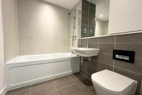 2 bedroom apartment to rent, The Astley Manchester M1