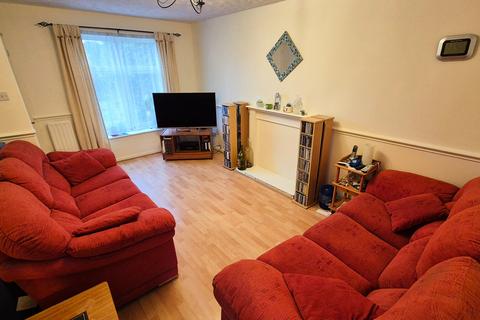 3 bedroom semi-detached house for sale, Coleford Road, Leicester LE4