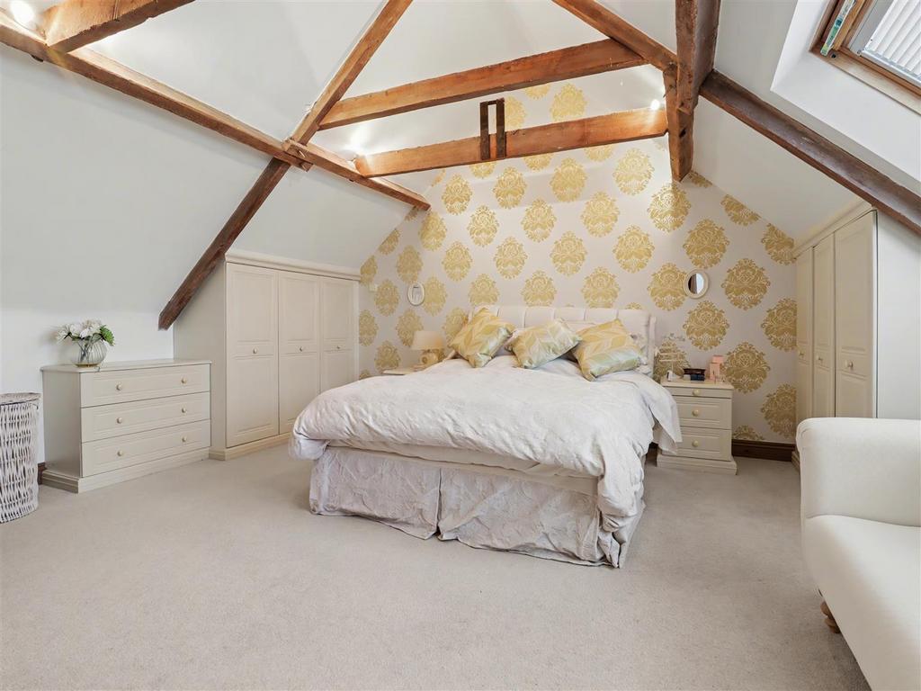 Principle bedroom