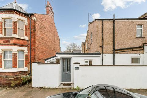 undefined, Market Terrace, Albany Road, Brentford