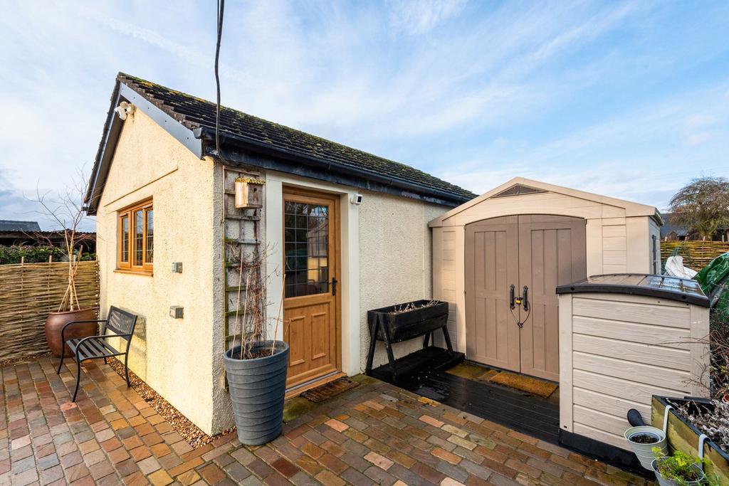 Outbuilding