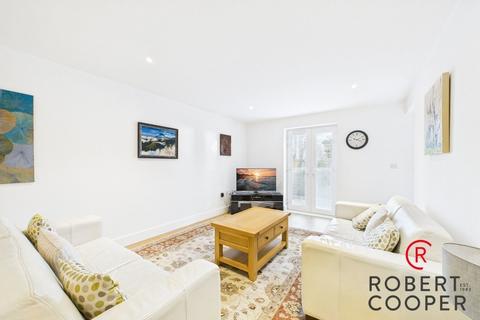 2 bedroom apartment for sale, Field End Road, Eastcote, HA5