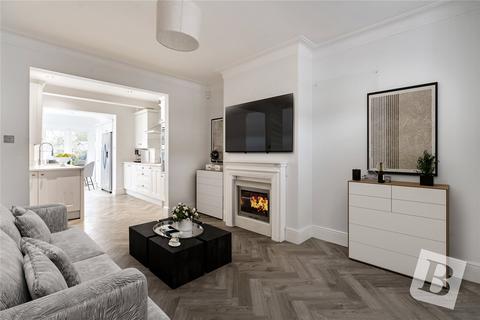 3 bedroom terraced house for sale, Stafford Avenue, Hornchurch, RM11