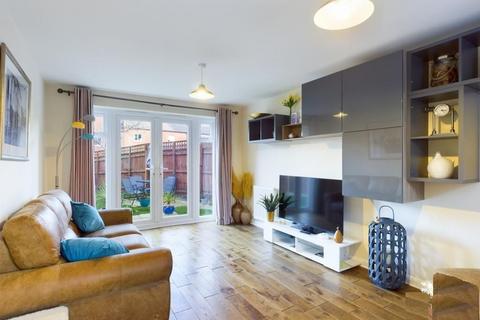 undefined, Mayflower Street, Buckingham MK18