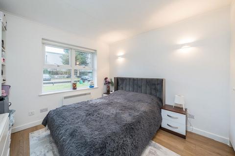 undefined, Rugby Road, Twickenham TW1